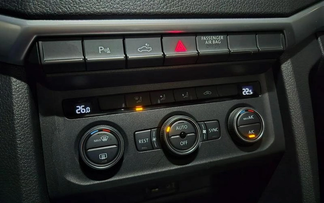 imagem-https://www.socarrao.com.br/sc-vehicle-images-prod/3552801/1788462571906-8428416_6_B_aebae4cb49.jpeg