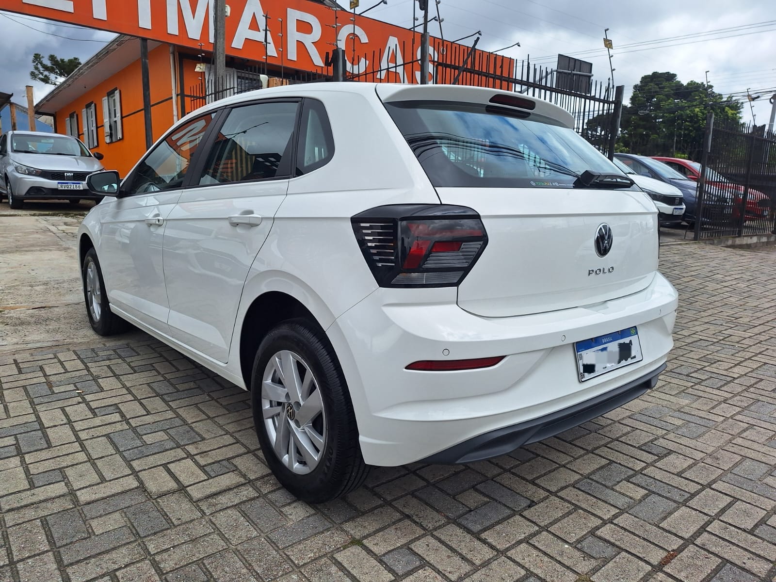 imagem-https://www.socarrao.com.br/sc-vehicle-images-prod/35531/1769988618997-6411693OR_1736371108_3_270.jpg