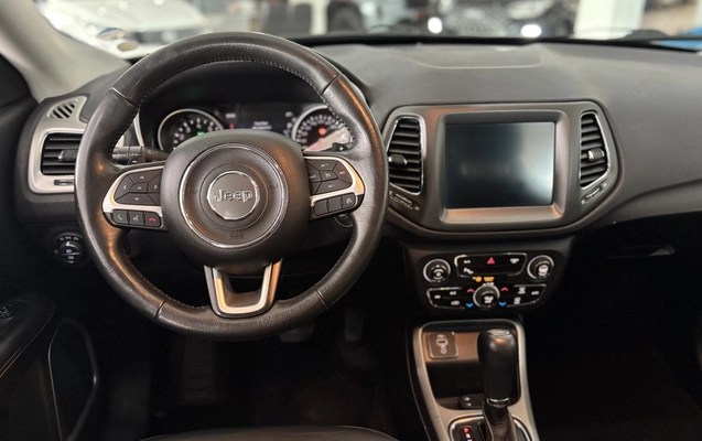 imagem-https://www.socarrao.com.br/sc-vehicle-images-prod/3553249/1788211323468-1_043653.jpg