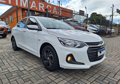 Chevrolet Onix 2024 Branco — foto 1 de 3