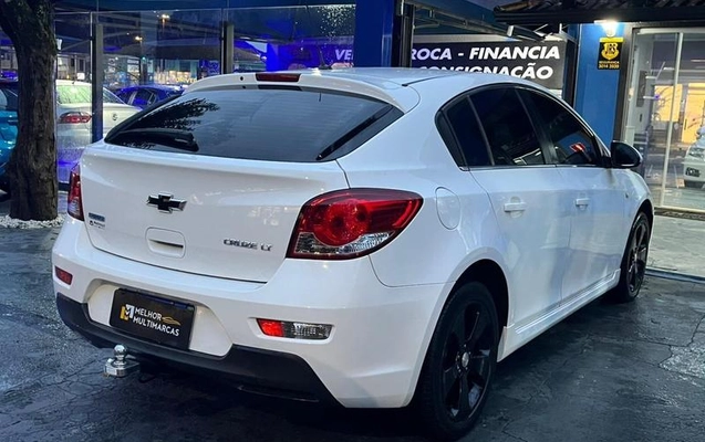 imagem-https://www.socarrao.com.br/sc-vehicle-images-prod/3553334/1790088460287-8436659_0_B_49f04e7d6a.jpeg
