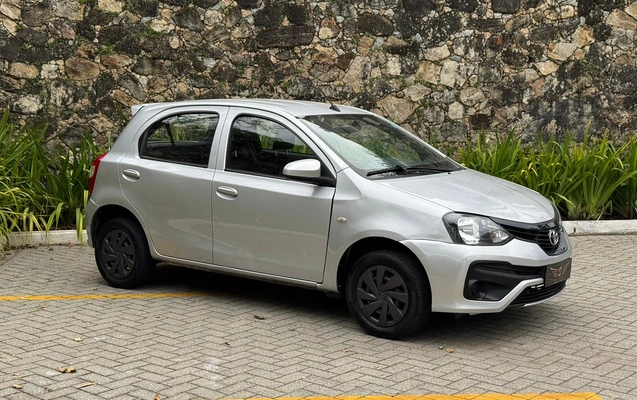 imagem-https://www.socarrao.com.br/sc-vehicle-images-prod/3554296/1788215801060-003_c8eaa0bb96f26138917595a28bbde89e.jpeg