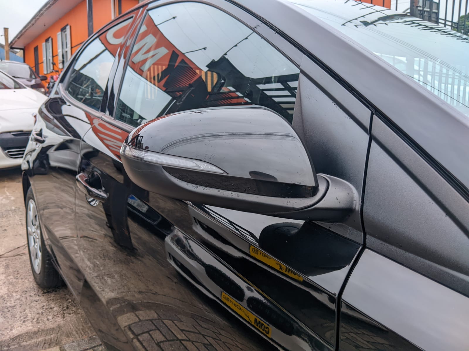 imagem-https://www.socarrao.com.br/sc-vehicle-images-prod/35556/1769988624330-6674699OR_1748022833_63_530.jpg