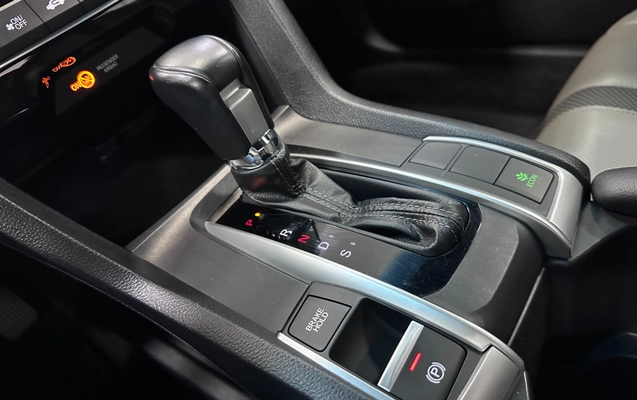 imagem-https://www.socarrao.com.br/sc-vehicle-images-prod/3555693/1788221091667-04fef7f0-87ce-48b6-9436-57c144521b12.jpg