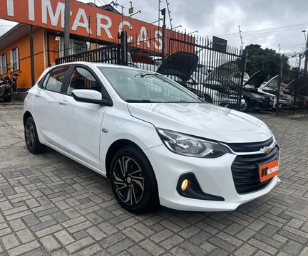 Chevrolet Onix 2024 Branco — foto 1 de 3