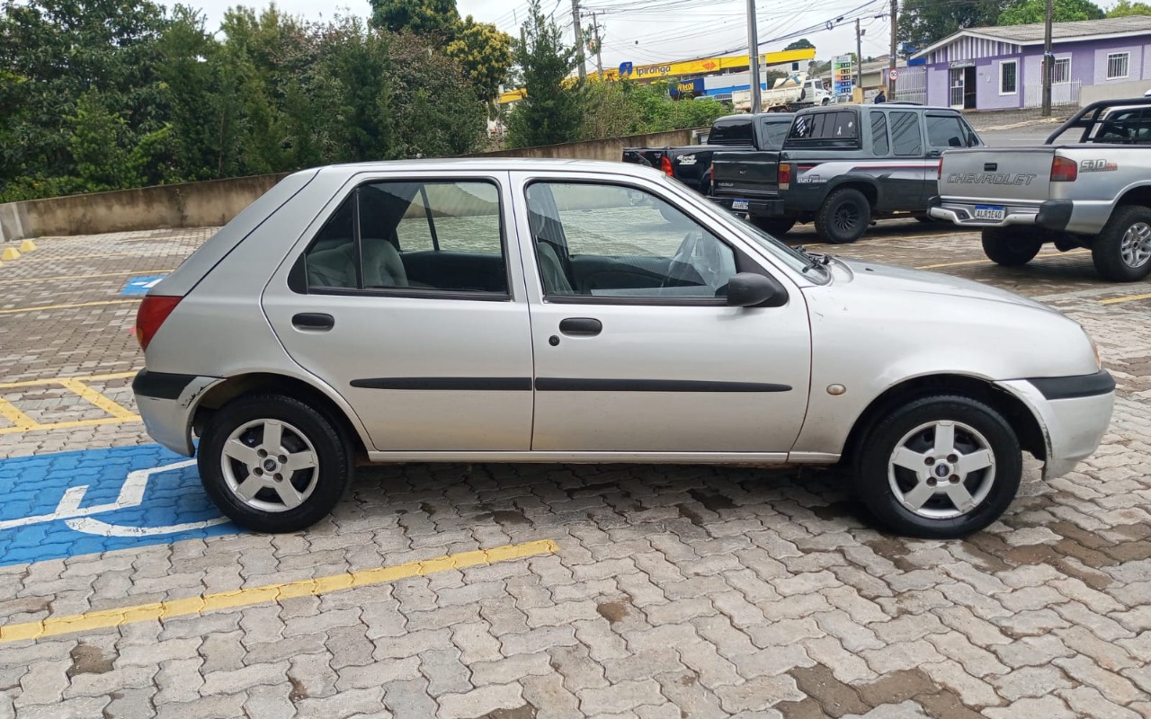 imagem-https://www.socarrao.com.br/sc-vehicle-images-prod/3556451/1788223626231-V2hhdHNBcHAgSW1hZ2UgMjAyNi0wOC0zMSBhdCAyMS4zMi4yMSAoMikuanBlZw.jpeg