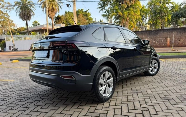 imagem-https://www.socarrao.com.br/sc-vehicle-images-prod/3556797/1788436208736-8379113_7_B_60652d865c.jpeg