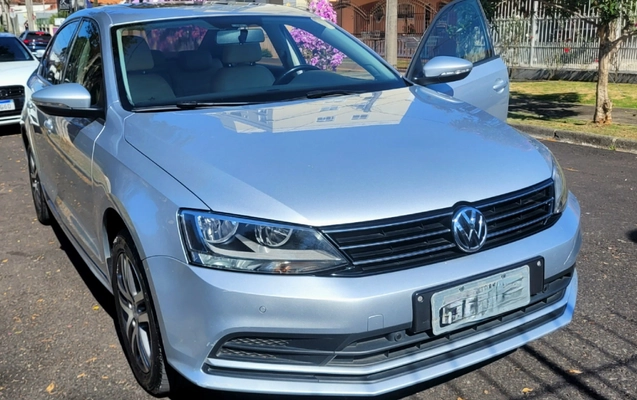 imagem-https://www.socarrao.com.br/sc-vehicle-images-prod/3556813/1788226262266-MjAyNTA3MjZfMTM0MzQxLmpwZw.jpg