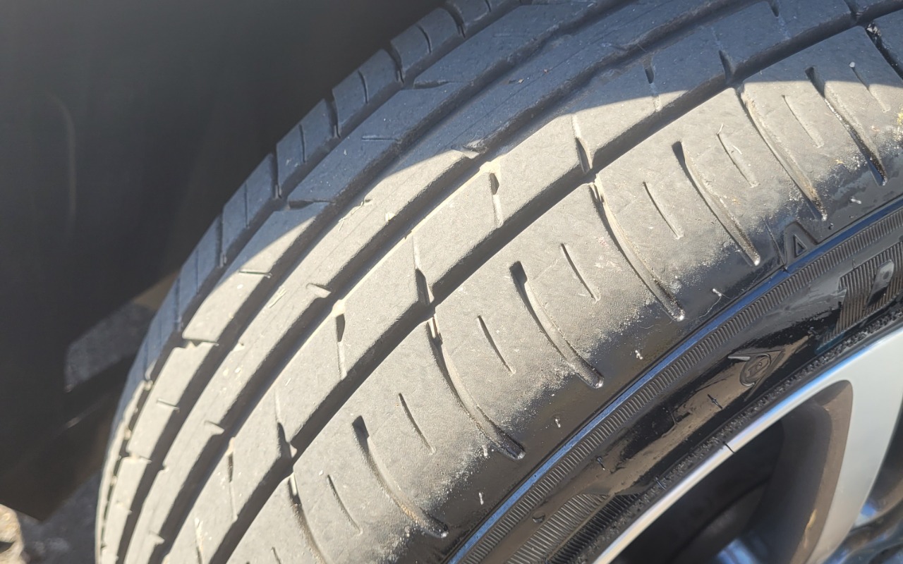 imagem-https://www.socarrao.com.br/sc-vehicle-images-prod/3556813/1788226263728-MjAyNTA3MjZfMTM0NzA2LmpwZw.jpg