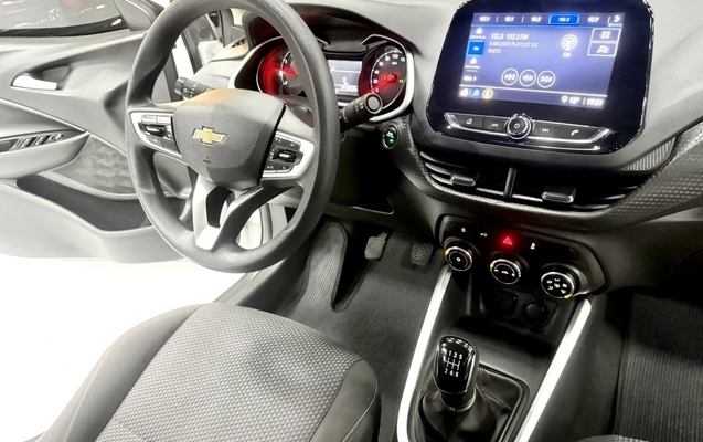 imagem-https://www.socarrao.com.br/sc-vehicle-images-prod/3556839/1788224616388-1_113923.jpg