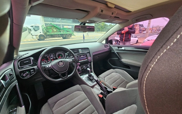 imagem-https://www.socarrao.com.br/sc-vehicle-images-prod/3556928/1788225162428-V2hhdHNBcHAgSW1hZ2UgMjAyNi0wOC0zMSBhdCAyMi4wMy4zNCAoMykuanBlZw.jpeg