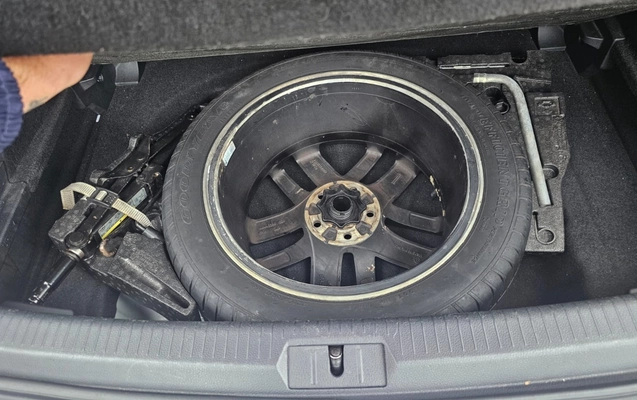 imagem-https://www.socarrao.com.br/sc-vehicle-images-prod/3556928/1788225163257-V2hhdHNBcHAgSW1hZ2UgMjAyNi0wOC0zMSBhdCAyMi4wMy4zMyAoNCkuanBlZw.jpeg