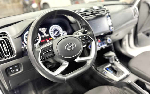 imagem-https://www.socarrao.com.br/sc-vehicle-images-prod/3556943/1788225246921-1_104810.jpg