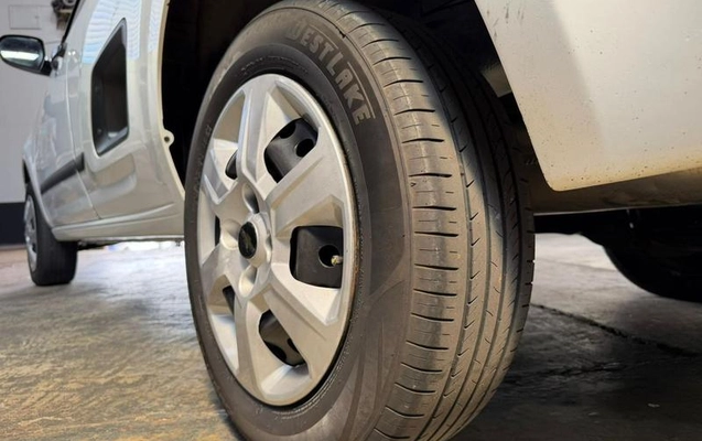 imagem-https://www.socarrao.com.br/sc-vehicle-images-prod/3557135/1788436224861-8344843_0_B_d7500b5632.jpeg
