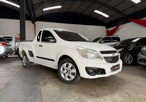 Chevrolet Montana 2014 Branco — foto 1 de 3