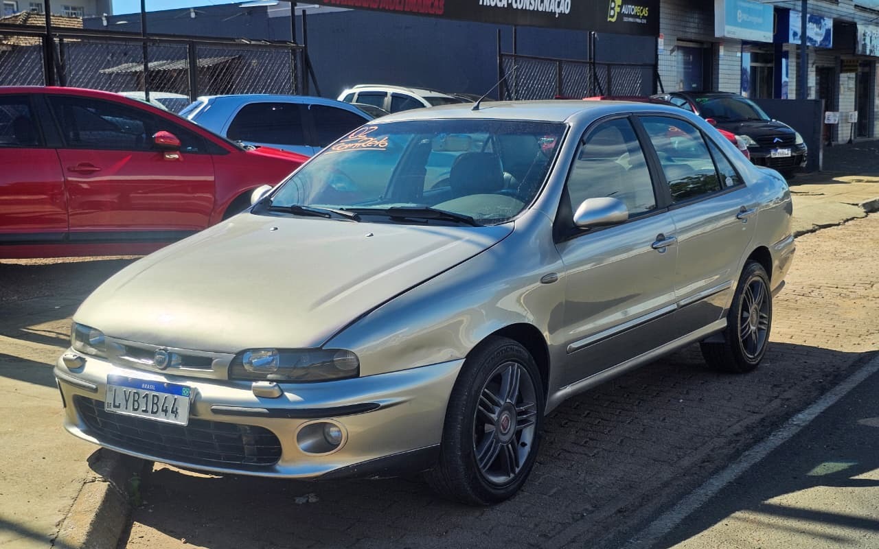 Fiat Marea 2002 Prata — foto 1 de 3