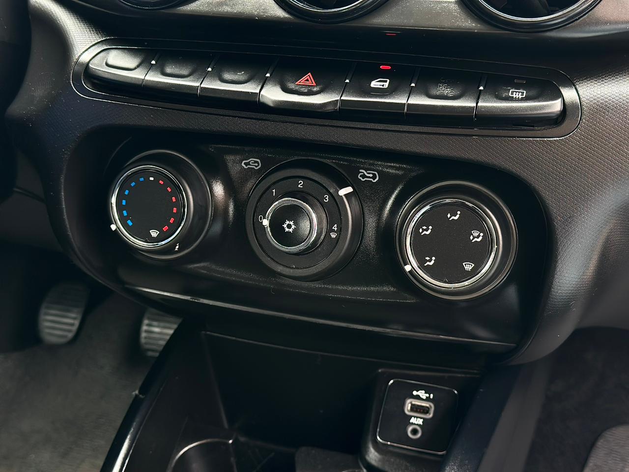 imagem-https://www.socarrao.com.br/sc-vehicle-images-prod/35650/1769988647172-7112784OR_1764877121_33_50.jpg