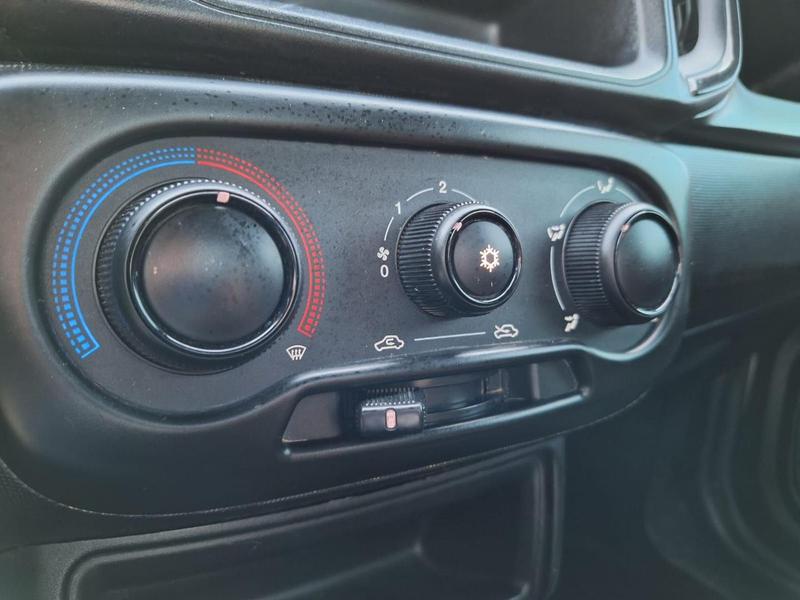 imagem-https://www.socarrao.com.br/sc-vehicle-images-prod/35654/1769988647946-7133580OR_1765203864_3_80.jpg