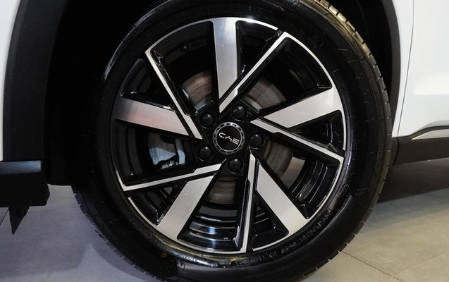 imagem-https://www.socarrao.com.br/sc-vehicle-images-prod/3565883/1789414859428-8428477_25_B_746c11e2ce.jpeg