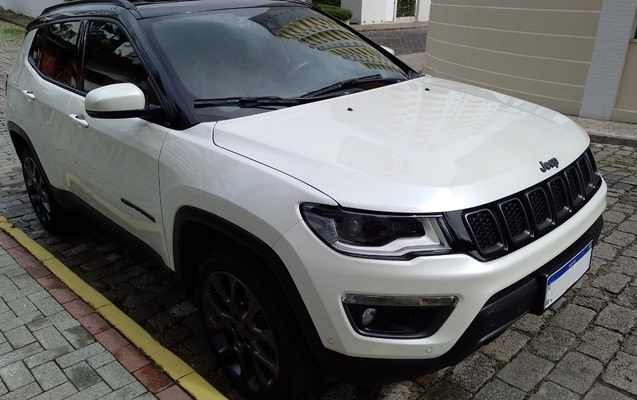 imagem-https://www.socarrao.com.br/sc-vehicle-images-prod/3565900/1788264733967-SU1HXzkyMDEuanBlZw.jpeg