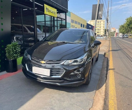 Chevrolet Cruze 2018 Preto — foto 1 de 3