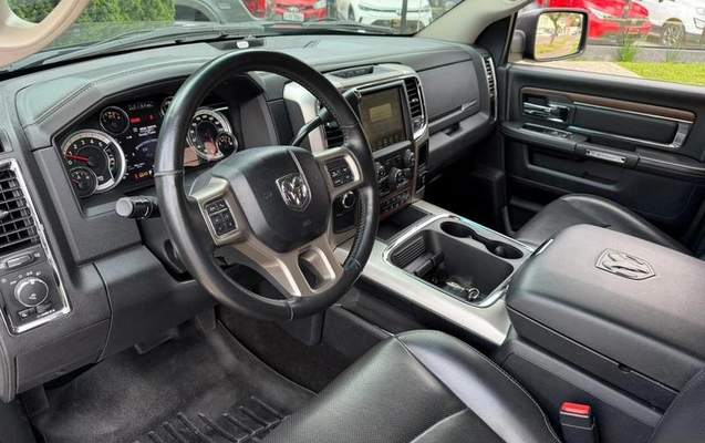 imagem-https://www.socarrao.com.br/sc-vehicle-images-prod/3565905/1788264351733-8432594_2_B_1fcee2a781.jpeg