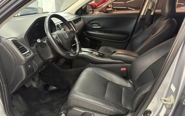 imagem-https://www.socarrao.com.br/sc-vehicle-images-prod/3565924/1788264809819-2_060411.jpg