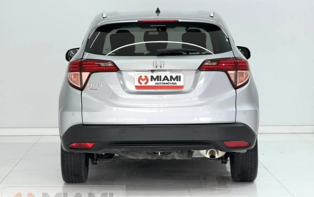 imagem-https://www.socarrao.com.br/sc-vehicle-images-prod/3566003/1788265231466-b124c5cfd67145d1bdf974301a07ed38_1788265137591.jpg