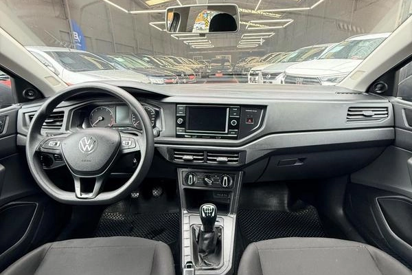 imagem-https://www.socarrao.com.br/sc-vehicle-images-prod/3566312/1788441704038-8433416_8_B_fe4032cdef.jpeg
