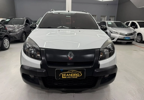 Renault Sandero 2014 Branco — foto 1 de 3