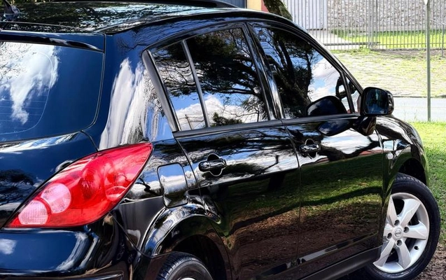 imagem-https://www.socarrao.com.br/sc-vehicle-images-prod/3566665/1789561149537-8415517_12_B_3f05458613.jpeg