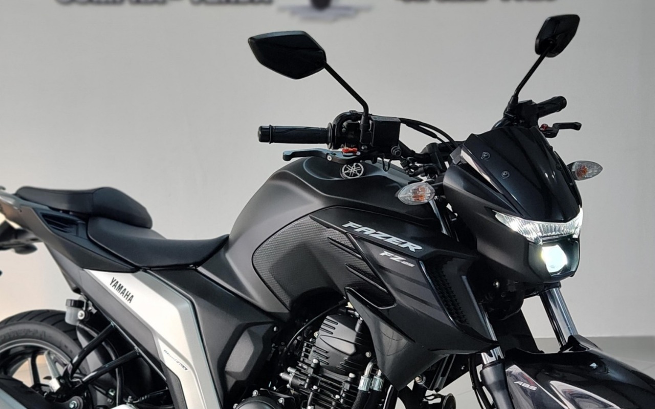 imagem-https://www.socarrao.com.br/sc-vehicle-images-prod/3567270/1788268773256-V2hhdHNBcHAgSW1hZ2UgMjAyNS0xMC0wMSBhdCAxMi4wNS40OCAoMTQpLmpwZWc.jpeg
