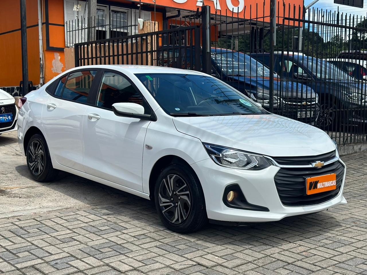 Chevrolet Onix 2024 Branco — foto 1 de 3