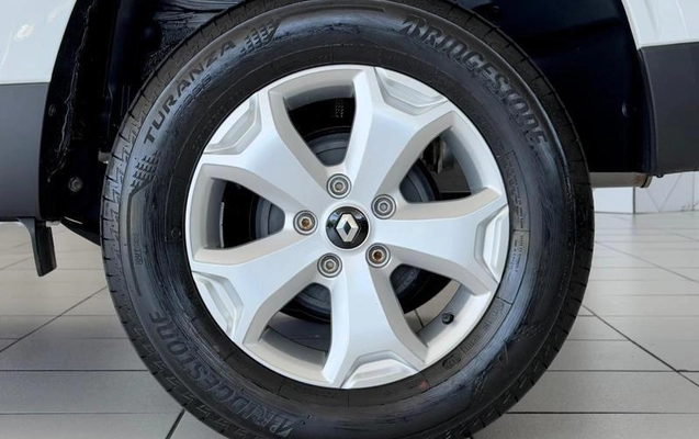 imagem-https://www.socarrao.com.br/sc-vehicle-images-prod/3567449/1788703926373-8437065_15_B_1b808bab2e.jpeg