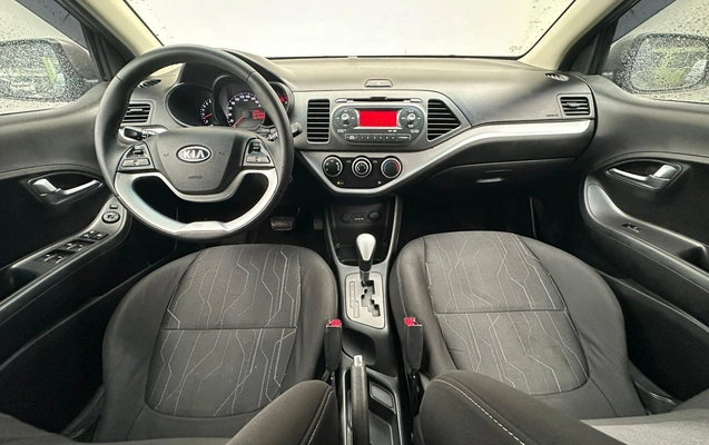 imagem-https://www.socarrao.com.br/sc-vehicle-images-prod/3567456/1788437780945-dc5e71bd45b74fdca1534e9c605e25c6_1788268960026.jpg