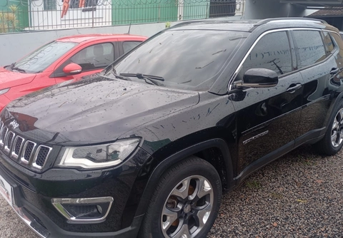 Jeep Compass 2018 Preto — foto 1 de 3