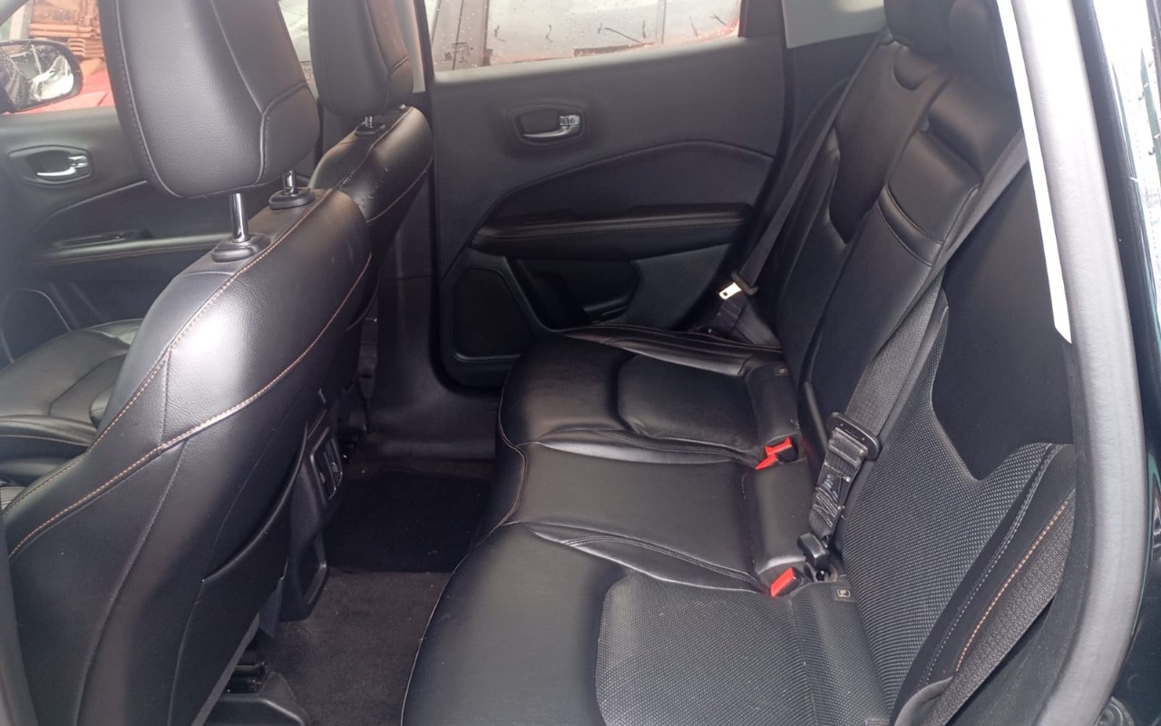 imagem-https://www.socarrao.com.br/sc-vehicle-images-prod/3567482/1788269037713-V2hhdHNBcHAgSW1hZ2UgMjAyNi0wOC0zMSBhdCAxMC4wMS4xOC5qcGVn.jpeg