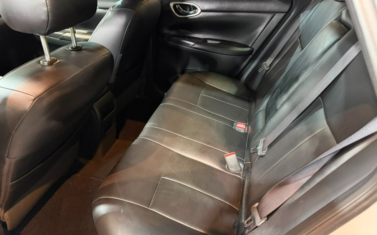 imagem-https://www.socarrao.com.br/sc-vehicle-images-prod/3567604/1788269698577-MTEuanBlZw.jpeg