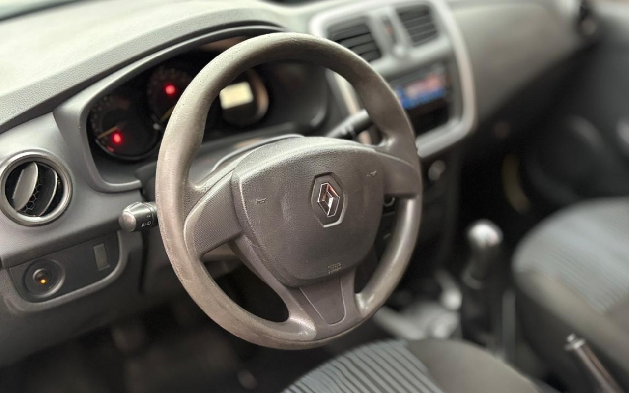 imagem-https://www.socarrao.com.br/sc-vehicle-images-prod/3567911/1788270503199-V2hhdHNBcHAgSW1hZ2UgMjAyNi0wOS0wMSBhdCAxMC4yNy4wMy5qcGVn.jpeg