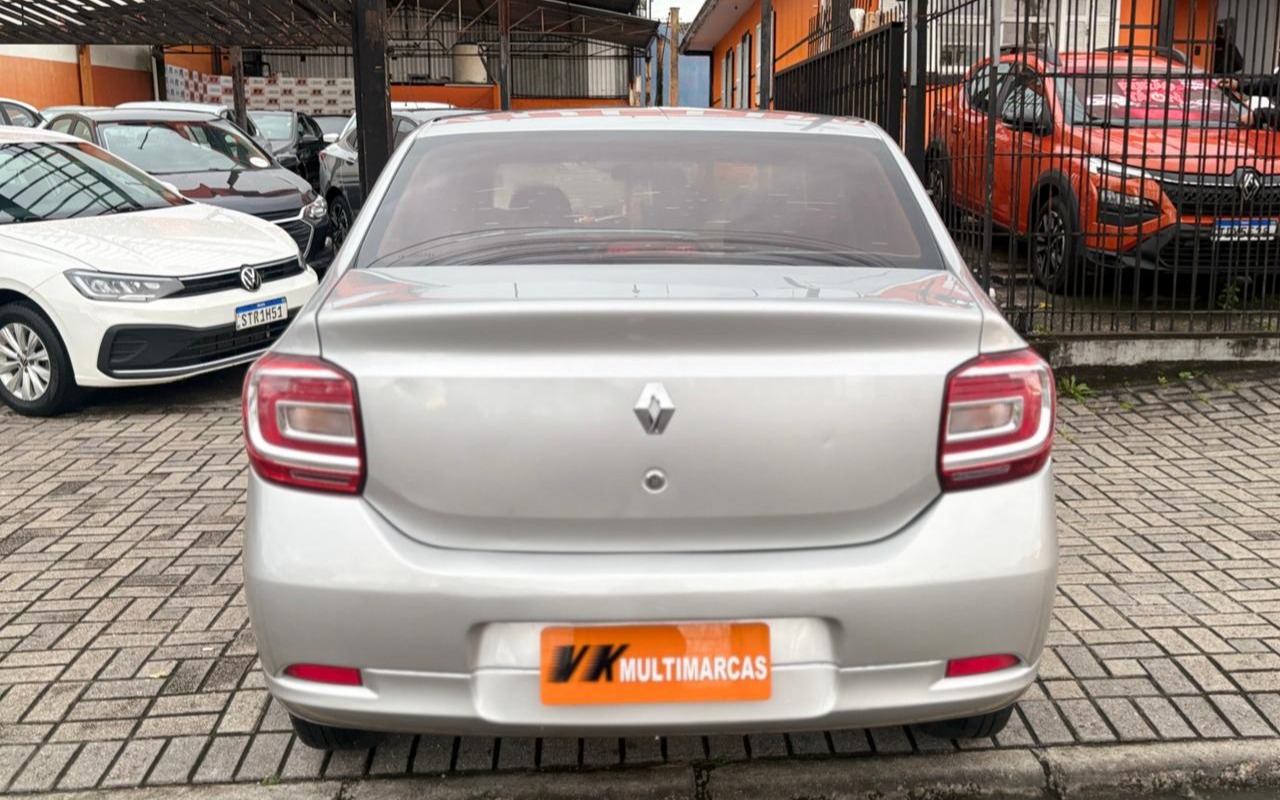 imagem-https://www.socarrao.com.br/sc-vehicle-images-prod/3568238/1788271306442-V2hhdHNBcHAgSW1hZ2UgMjAyNi0wOS0wMSBhdCAxMC4yNy4wNiAoMSkuanBlZw.jpeg