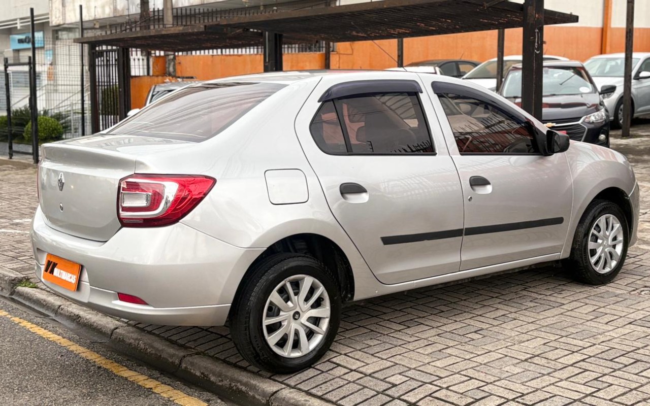 imagem-https://www.socarrao.com.br/sc-vehicle-images-prod/3568238/1788271306652-V2hhdHNBcHAgSW1hZ2UgMjAyNi0wOS0wMSBhdCAxMC4yNy4wNy5qcGVn.jpeg