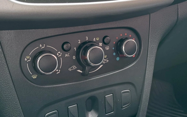 imagem-https://www.socarrao.com.br/sc-vehicle-images-prod/3568238/1788271307199-V2hhdHNBcHAgSW1hZ2UgMjAyNi0wOS0wMSBhdCAxMC4yNy4wNS5qcGVn.jpeg