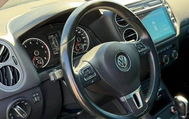 imagem-https://www.socarrao.com.br/sc-vehicle-images-prod/3568261/1790975512539-8419722_15_B_9744427c25.jpeg
