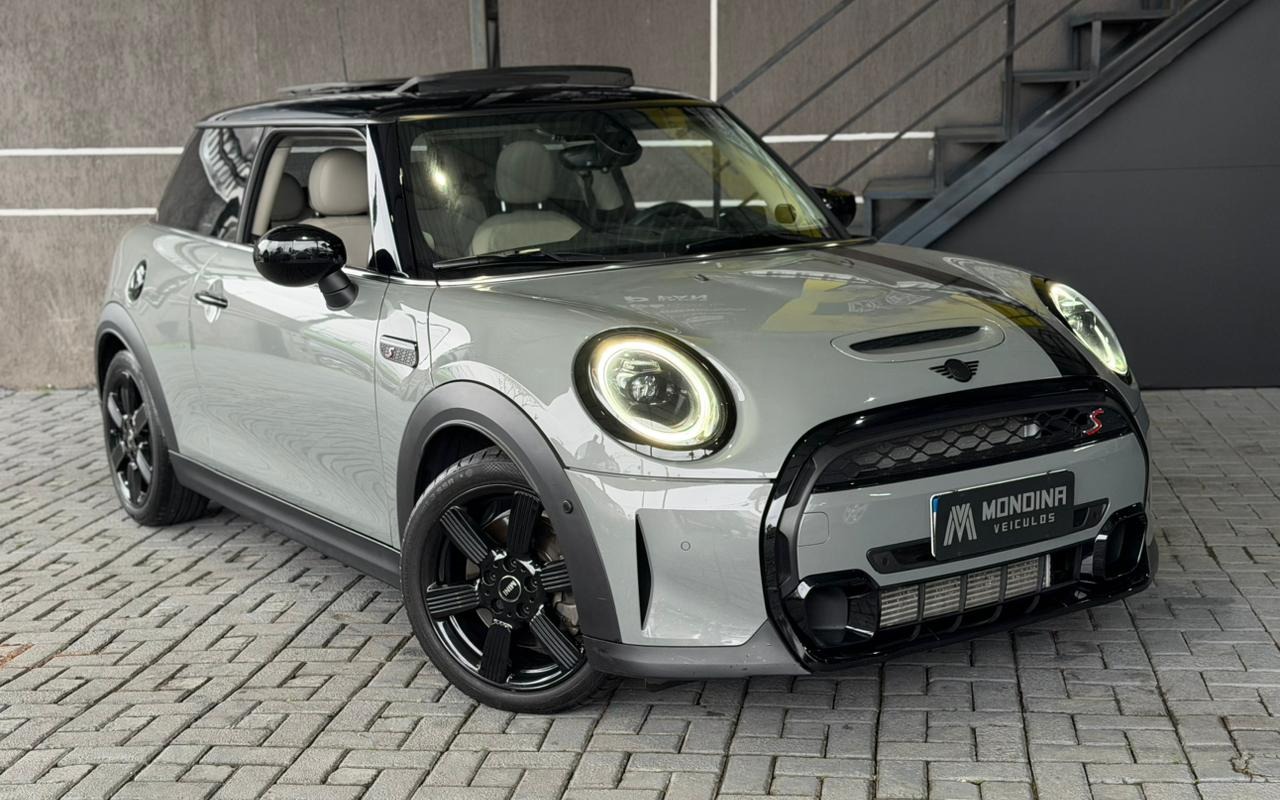 MINI COOPER S 2.0 Turbo 16v 3p Aut. na cor Cinza em Curitiba / PR - 3568500