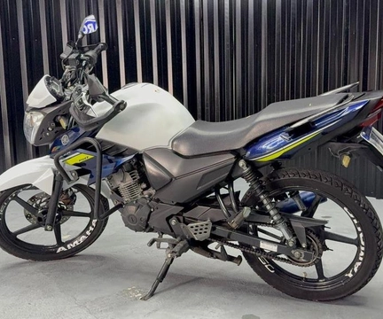 Yamaha YS 150 FAZER SED/ FLEX 2021 Branco — foto 1 de 3