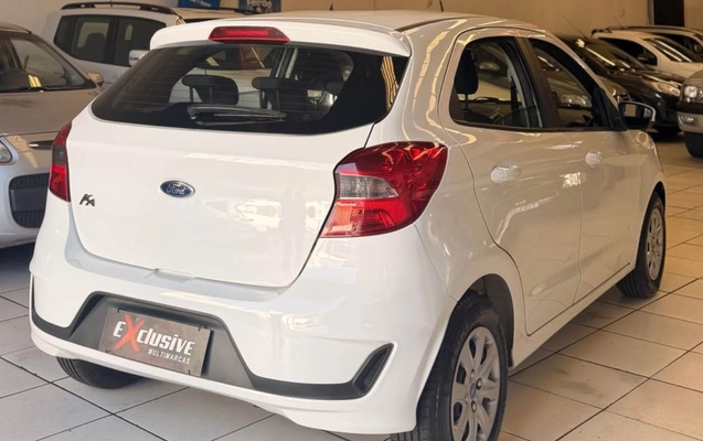 imagem-https://www.socarrao.com.br/sc-vehicle-images-prod/3568917/1788272950074-S0EgMjAyMTYuanBn.jpg