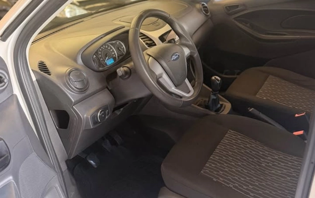 imagem-https://www.socarrao.com.br/sc-vehicle-images-prod/3568917/1788272950472-S0EgMjAyMTExLmpwZw.jpg