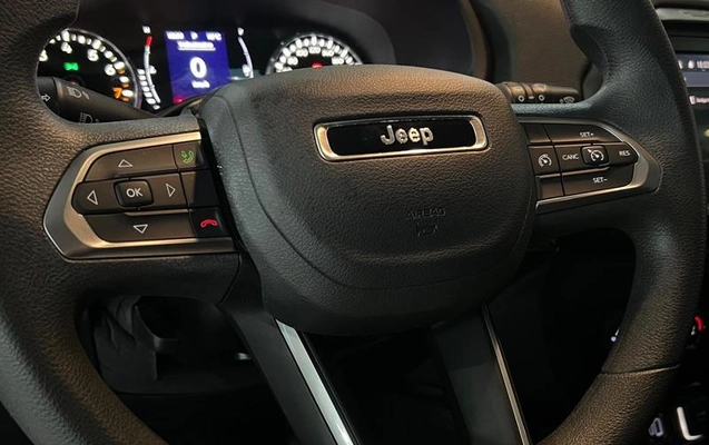 imagem-https://www.socarrao.com.br/sc-vehicle-images-prod/3568975/1789391298237-8436506_18_B_f17e73d491.jpeg