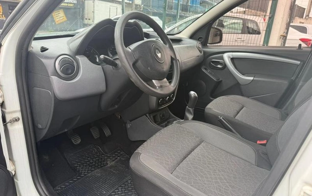 imagem-https://www.socarrao.com.br/sc-vehicle-images-prod/3569026/1788280905516-8438191_10_B_223cf95f14.jpeg