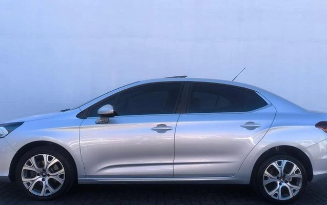 imagem-https://www.socarrao.com.br/sc-vehicle-images-prod/3569074/1789416641388-8437772_8_B_fe4404fc81.jpeg